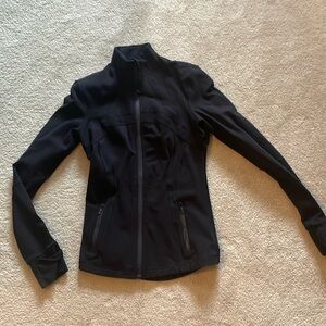 LuLuLemon Define Jacket size 2 black very good condition.